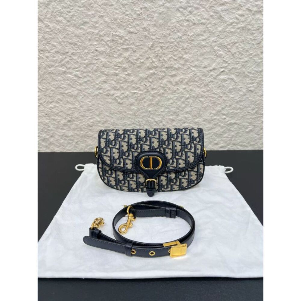 Dior Women Pre-Loved Bag Very Good Condition